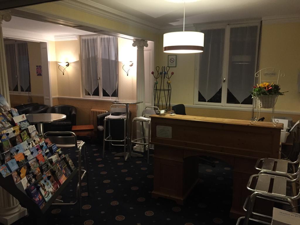 Arcantis Hotel La Residence Cergy Extérieur photo