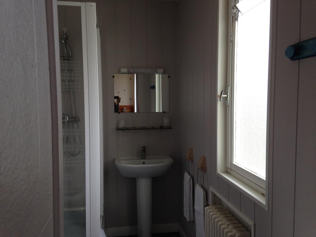 Arcantis Hotel La Residence Cergy Chambre photo